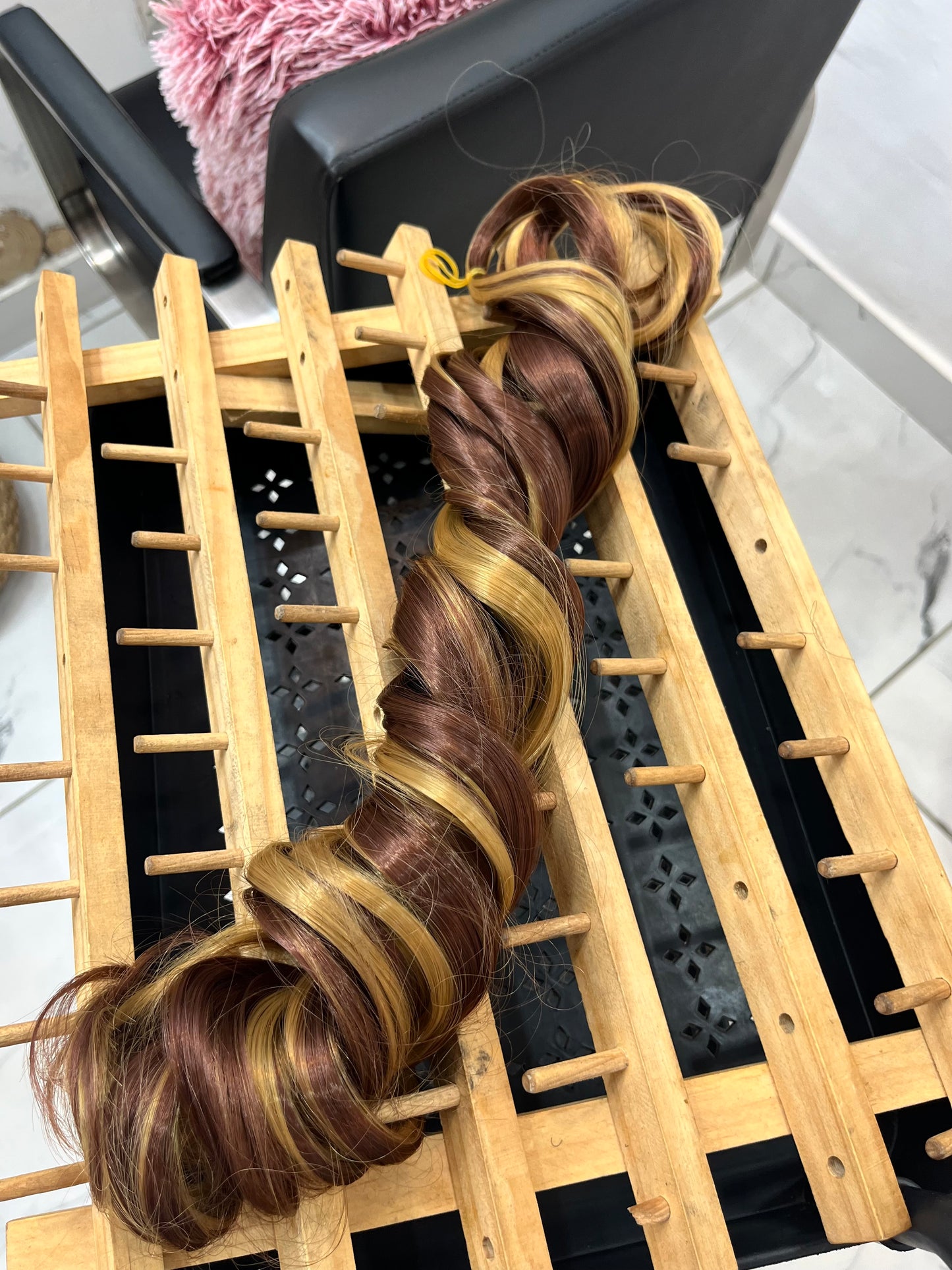 CURLY BRAID (French curl)